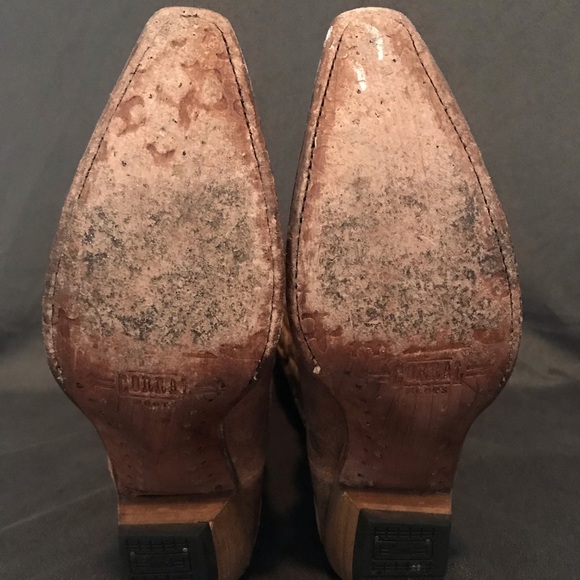 Corral Ladies Honey Cortez Cleff Embroidery - Picture 2 of 10